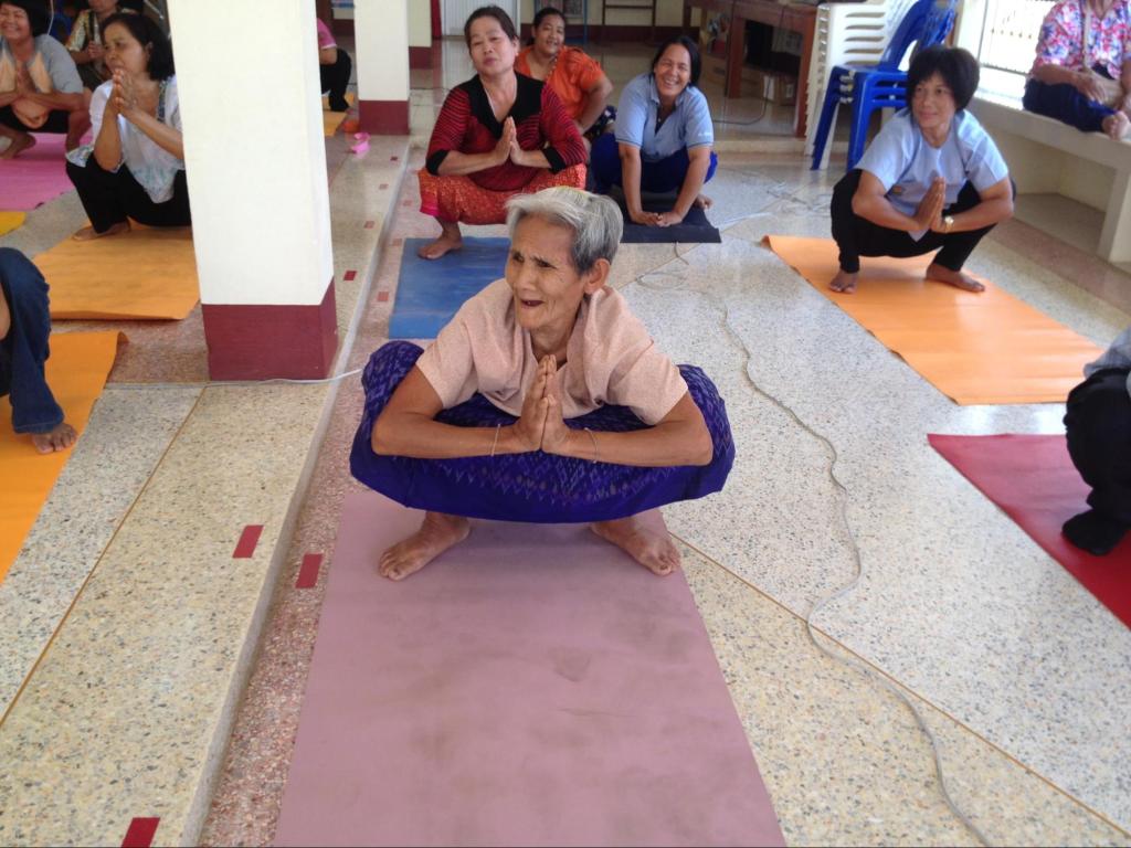 Senior Yoga: Turning my passion into a Peace Corps&nbsp;project