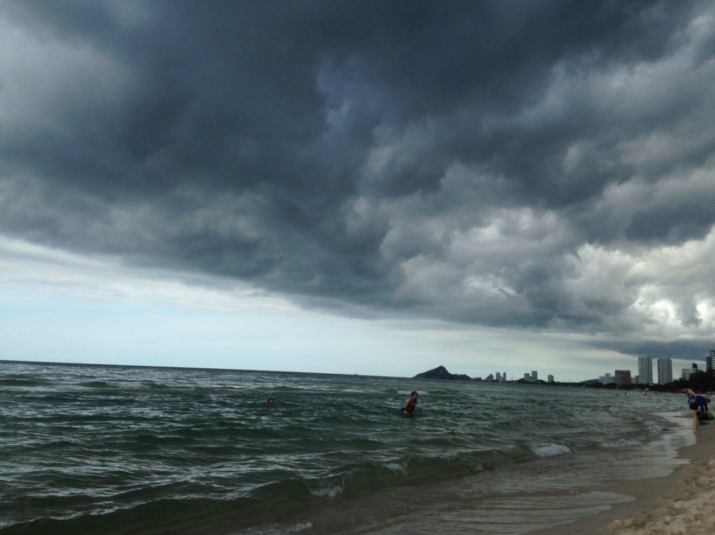 S3:E5 Weather in&nbsp;Thailand