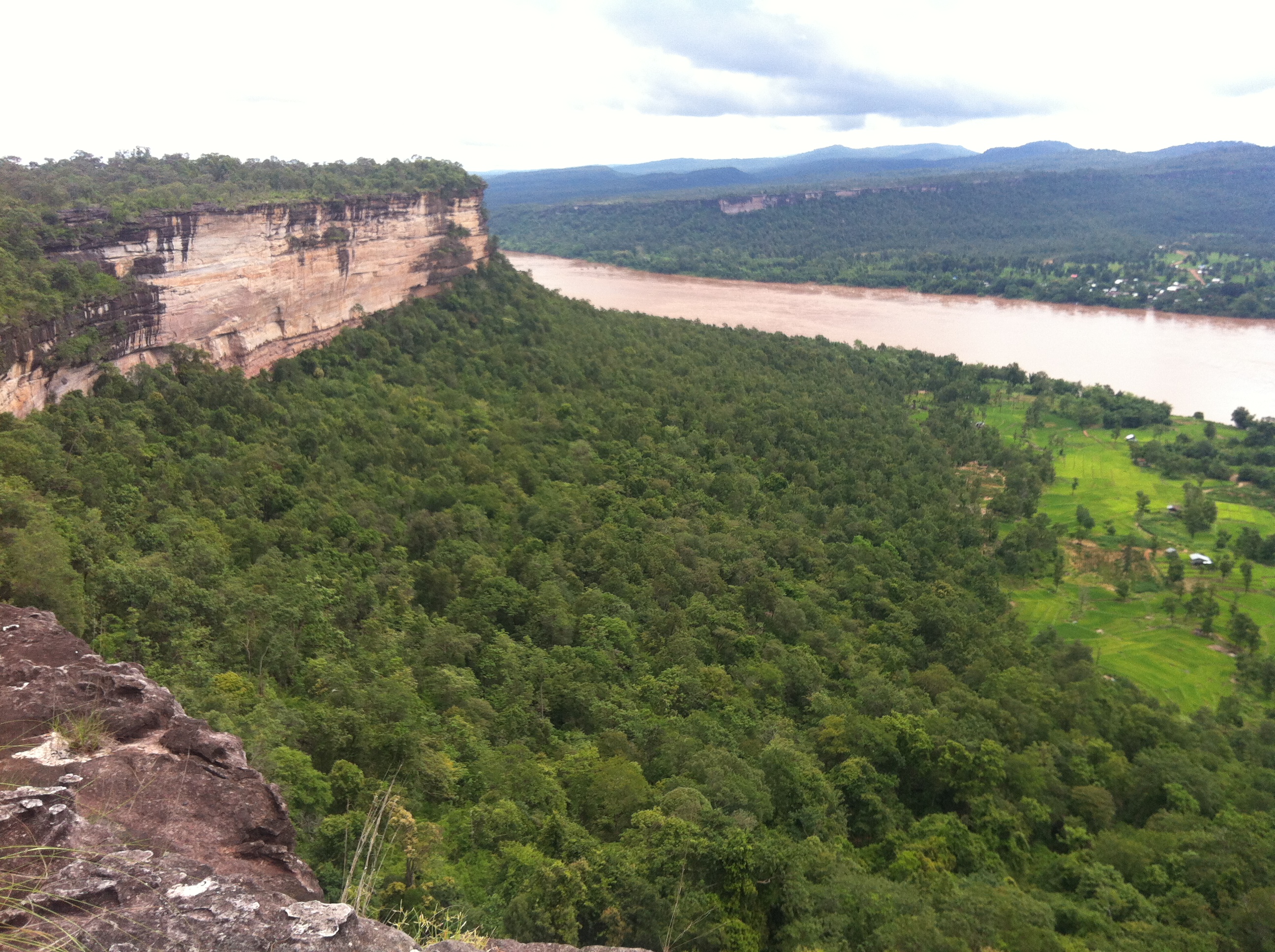 Pha Taem NP-Soi Sawan cliff view4