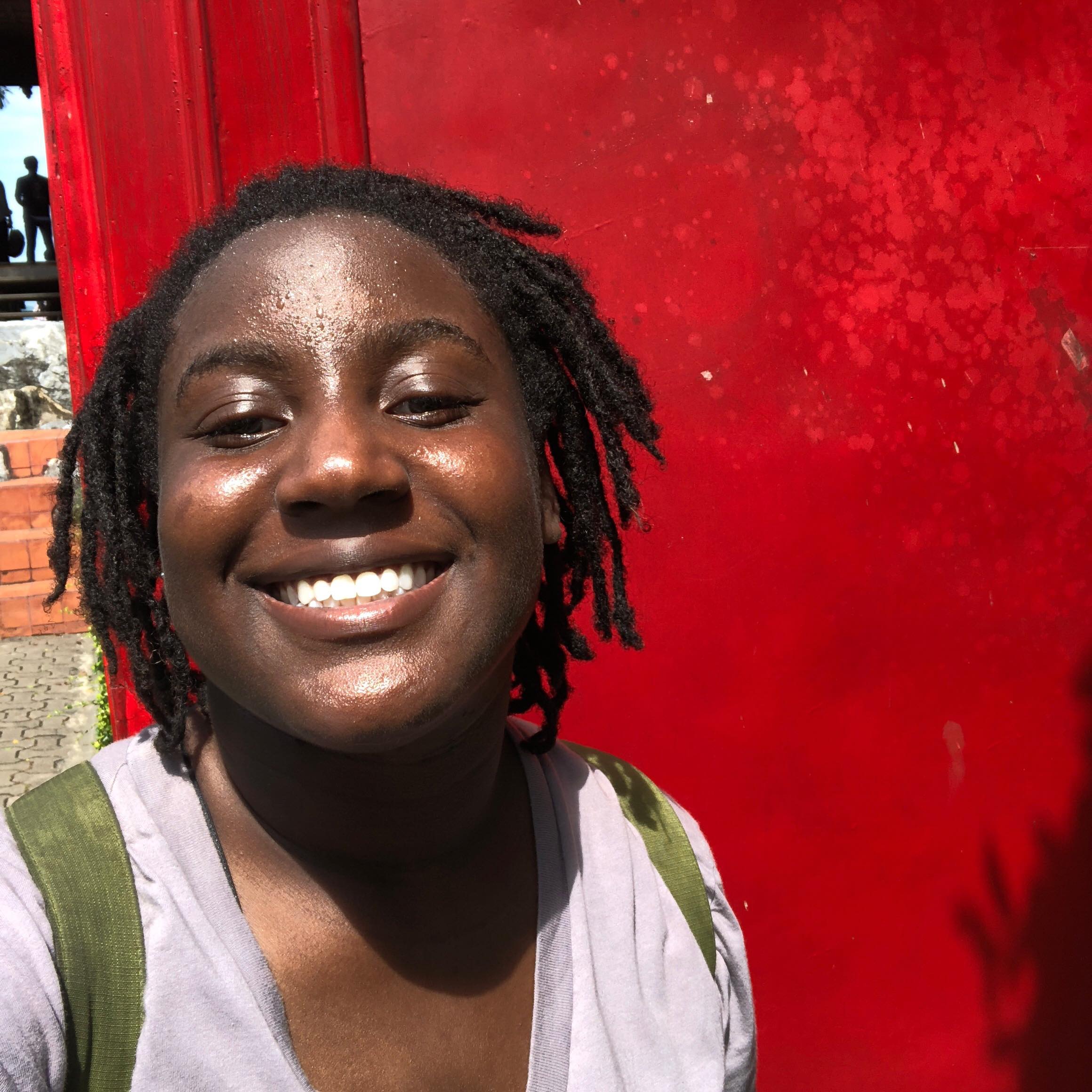 42649403_277906429715042_3694580346042449920_n