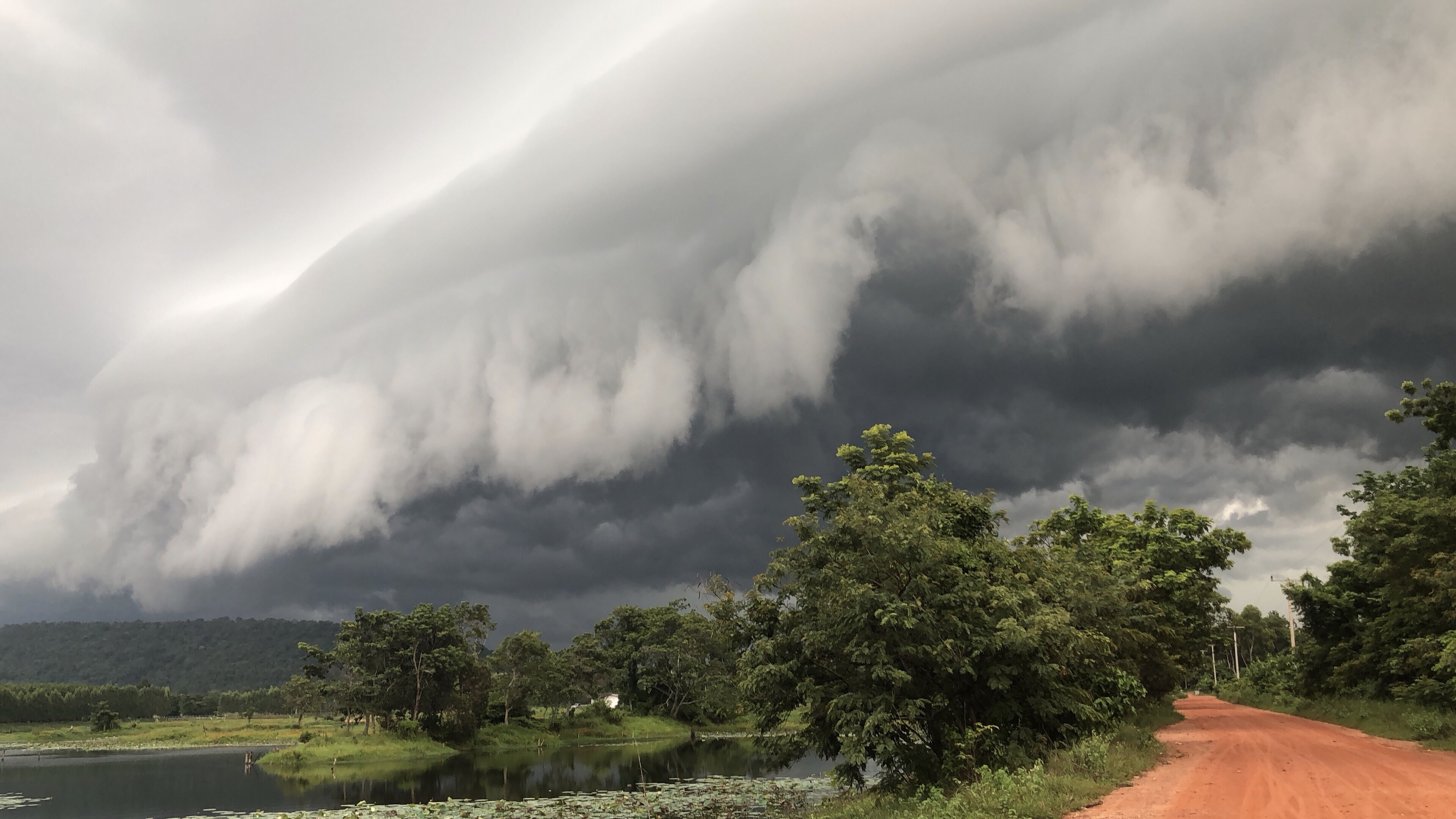 9140F778-266E-4B40-B329-2968BA3E717E