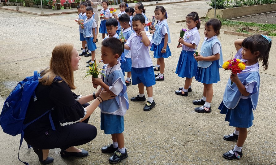 Caitlin Navratil, YinD